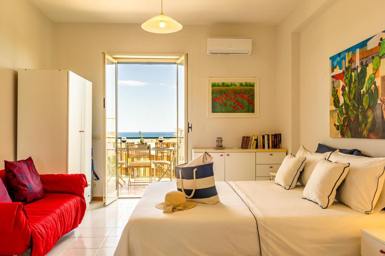 La Casa Di Stefe Lägenhet Giardini Naxos Exteriör bild