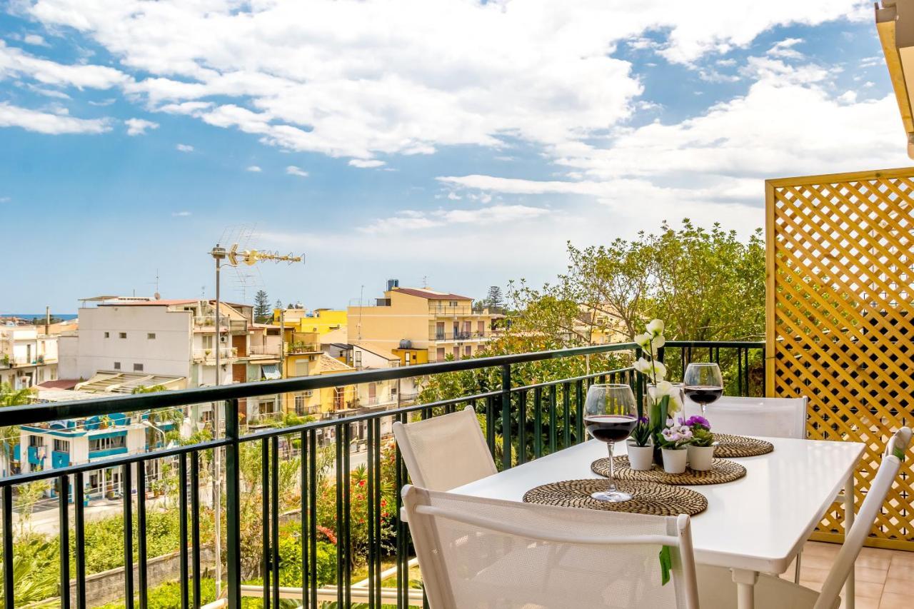 La Casa Di Stefe Lägenhet Giardini Naxos Exteriör bild